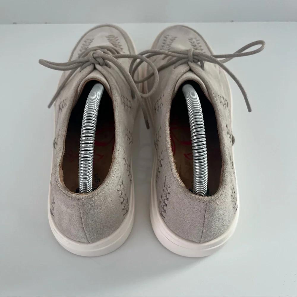 COMFORTIVA Thayer Apron Toe Leather Sneaker In Natural NEW